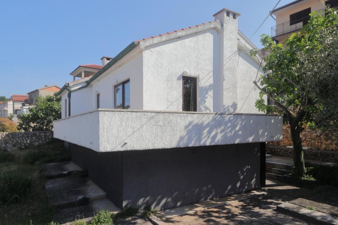 Ferienhaus Two Olives Vrbnik (Primorje-Gorski Kotar)